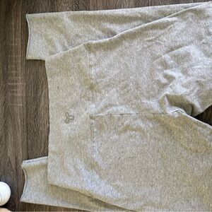 Gray Aritzia TNA CAPRIS